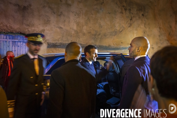 Emmanuel Macron , grand debat national à Greoux-les-bains