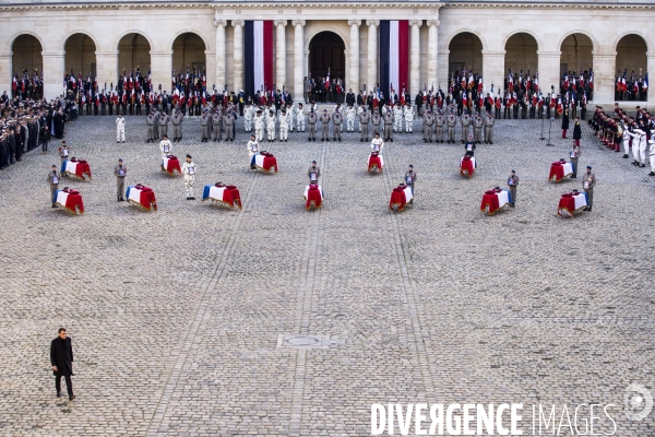 L Hommage national aux treize militaires morts pour la France en opération au Mali