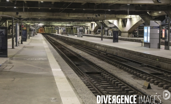 Gare montparnasse pas de trains ni metros