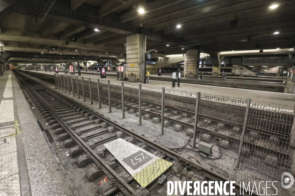 Gare montparnasse pas de trains ni metros