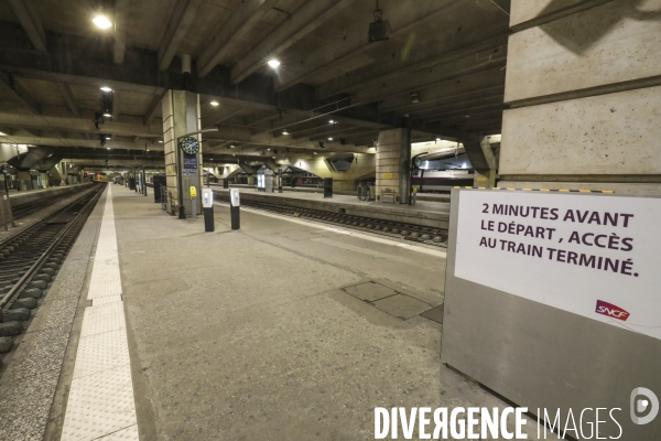 Gare montparnasse pas de trains ni metros