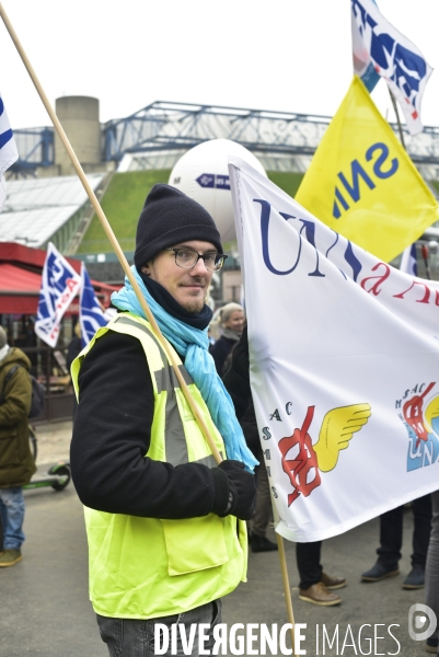 Grève du 5 décembre 2019 à Paris. National strike of 5 December 2019 in Paris.