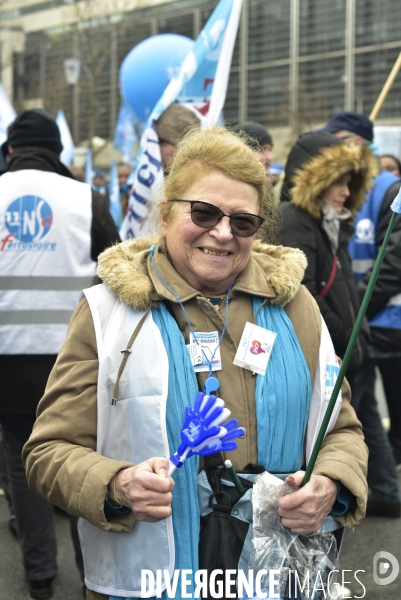 Grève du 5 décembre 2019 à Paris. National strike of 5 December 2019 in Paris.