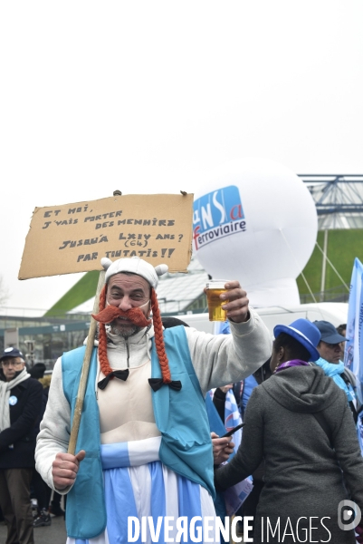 Grève du 5 décembre 2019 à Paris. National strike of 5 December 2019 in Paris.