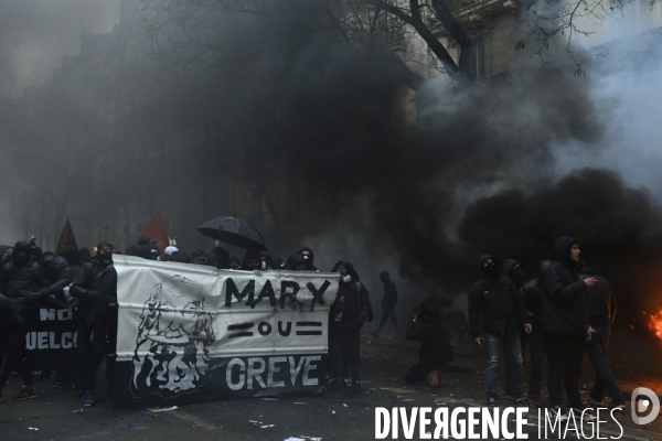 Manifestation contre la réforme des retraites Paris 2019. Protests Against Pension Reforms in Paris.