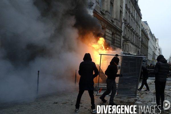 Manifestation contre la réforme des retraites Paris 2019. Protests Against Pension Reforms in Paris.