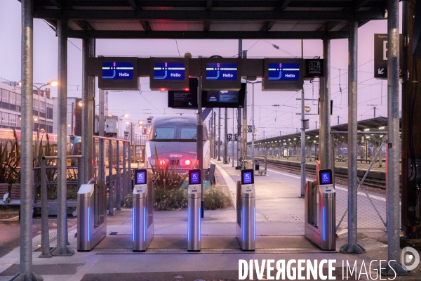 Jour de grève à la gare SNCF de Nantes