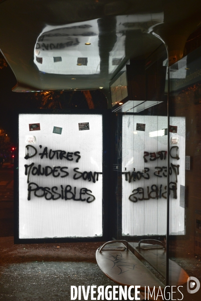 Manifestation pour la Grève du 5 décembre 2019 à Paris. National strike of 5 December 2019 in Paris.