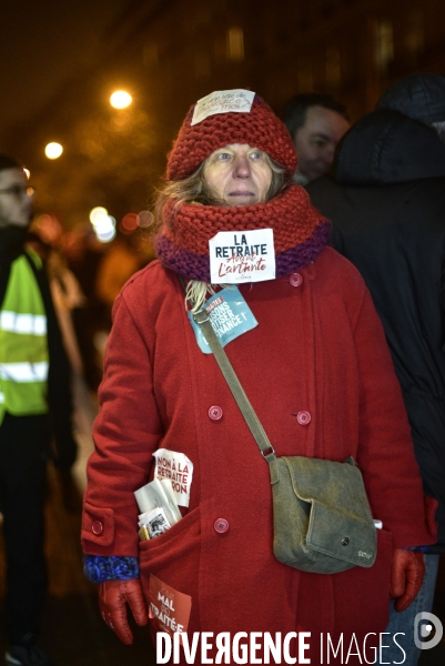 Manifestation pour la Grève du 5 décembre 2019 à Paris. National strike of 5 December 2019 in Paris.