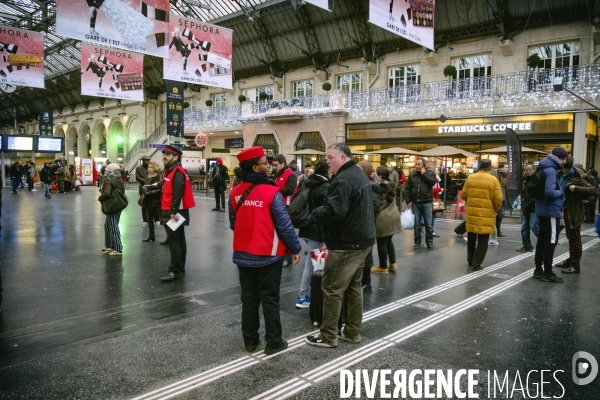 Début de la grève à la gare de l Est