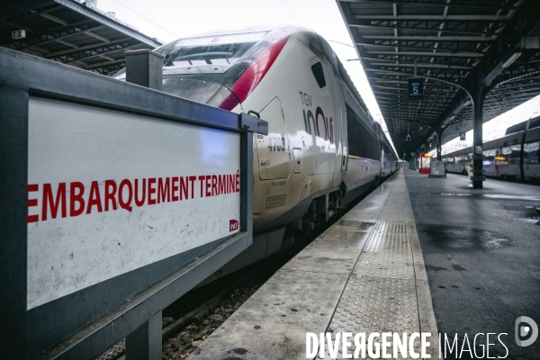 Début de la grève à la gare de l Est