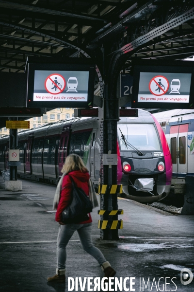 Début de la grève à la gare de l Est