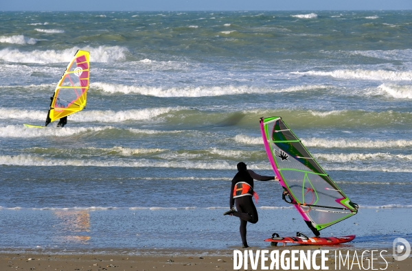 Avis de tempête sur la côte d  Opale