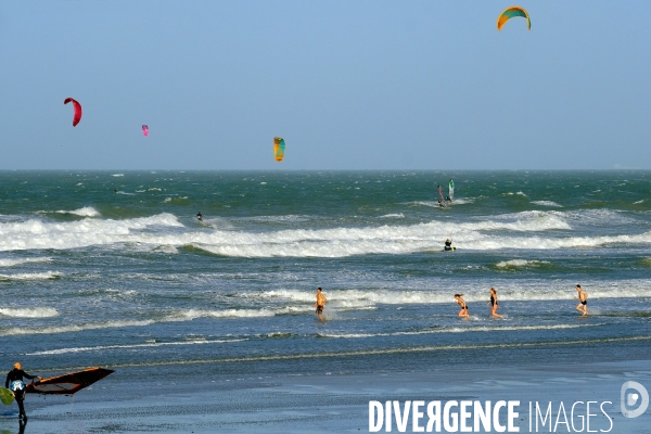 Avis de tempête sur la côte d  Opale