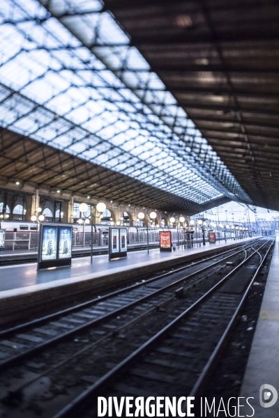 Grève dans les transports contre la réforme des retraites