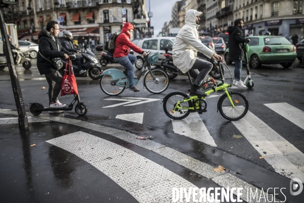 Grève dans les transports contre la réforme des retraites