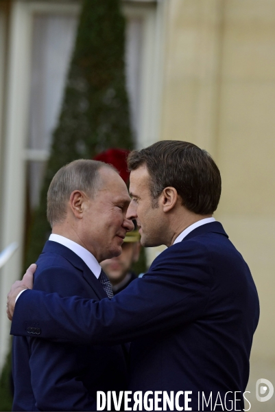 I ¢lysée sommet sur l Ukraine avec Macron, Poutine, Zelensky et Merkel 2019 