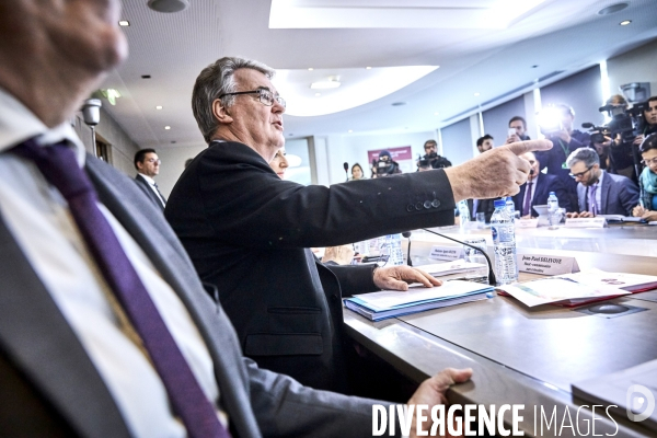 Jean Paul Delevoye et Agnes Buzin rencontrent les partenaires sociaux