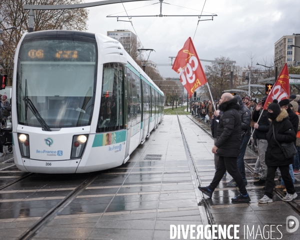 Contre la réforme des retraites, grève des transports