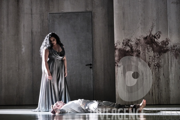 Le Prince Igor / Barrie Kosky / Philippe Jordan / Alexandre Borodine