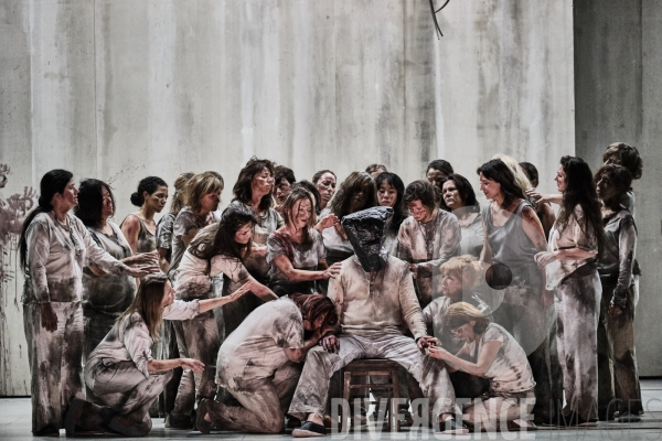 Le Prince Igor / Barrie Kosky / Philippe Jordan / Alexandre Borodine