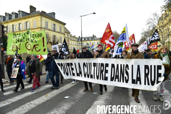 Manifestation contre la réforme des retraites. Grève du 10 décembre 2019 à Paris. National strike of 10 December 2019 in Paris.