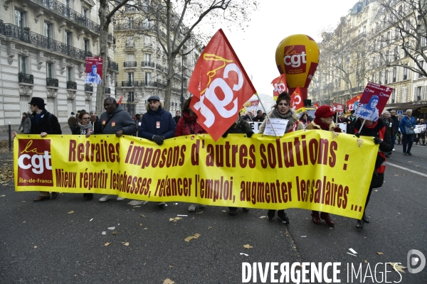 Manifestation contre la réforme des retraites. Grève du 10 décembre 2019 à Paris. National strike of 10 December 2019 in Paris.