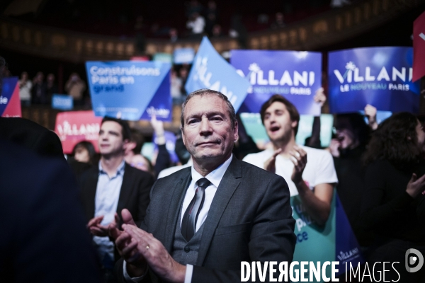 Meeting de Cédric Villani au Trianon.