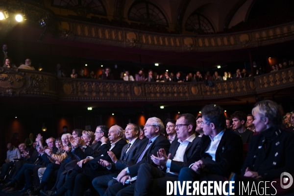 Meeting de Cédric Villani au Trianon.