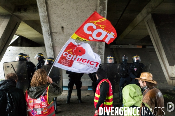 Blocages contre la réforme des retraites à Nantes