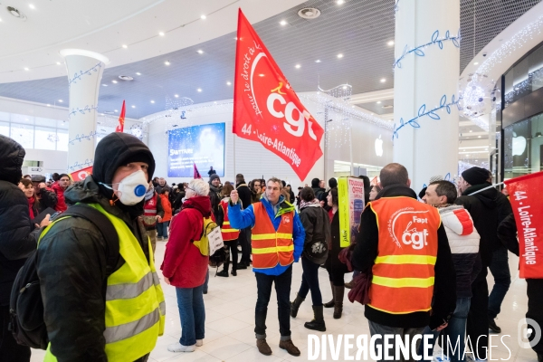 Blocages contre la réforme des retraites à Nantes