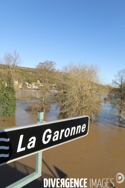 Inondation le long de la garonne