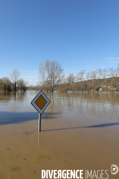 Inondation le long de la garonne