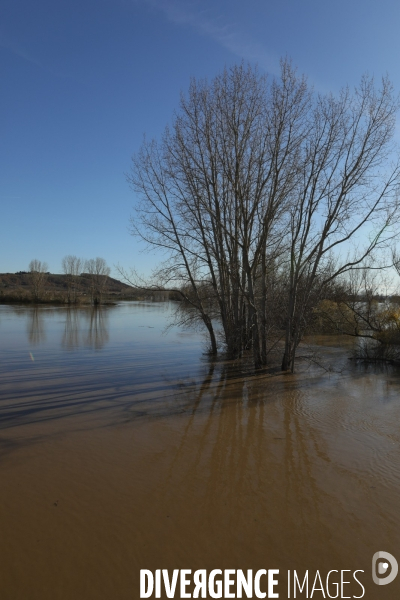 Inondation le long de la garonne