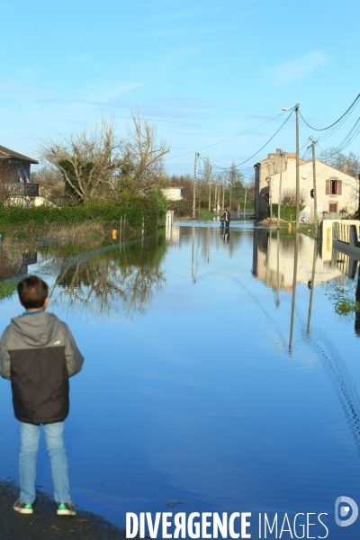 Inondation le long de la garonne