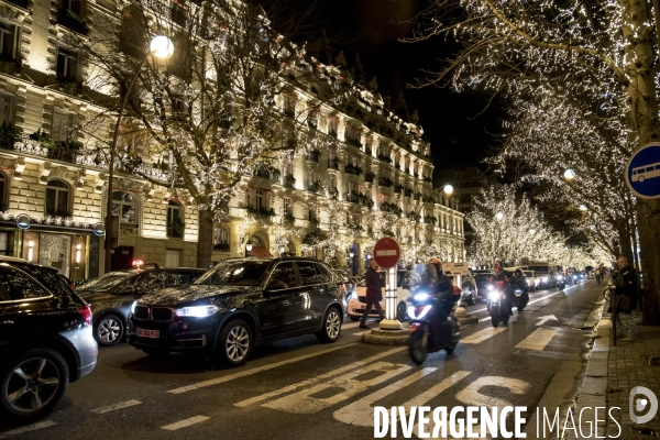 Journée de grève des transports publics à Paris, contre la réforme des retraite, en décembre 2019. Public transport strike day in Paris, in December 2019.