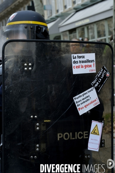 Manifestation nationale contre la reforme des retraites a Paris. Demonstration against pension reform in Paris.