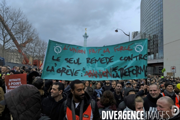 Manifestation nationale contre la reforme des retraites a Paris. Demonstration against pension reform in Paris.