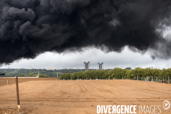 Incendie de l usine Lubrizol à Rouen le 26 septembre 2019