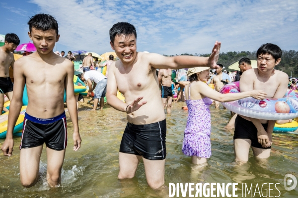 Chine/Diversite des Pratiques de la Plage