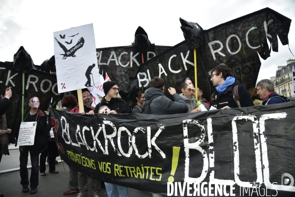 Manifestation contre la réforme des retraites. Grève du 17 décembre 2019, à Paris. National strike of 17 December 2019 in Paris.