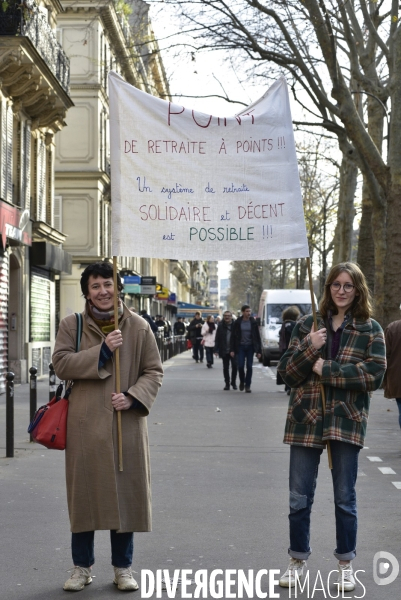 Manifestation contre la réforme des retraites. Grève du 17 décembre 2019, à Paris. National strike of 17 December 2019 in Paris.