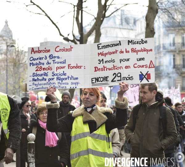 Manifestation contre la réforme des retraites du 4 janvier 2020, à Paris. National strike of 4 janvier 2020 in Paris.