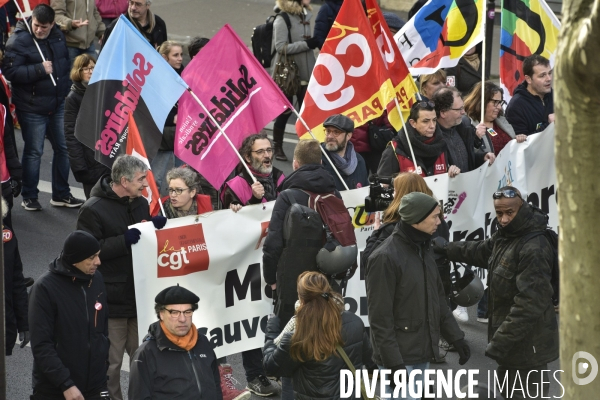 Manifestation contre la réforme des retraites du 4 janvier 2020, à Paris. National strike of 4 janvier 2020 in Paris.