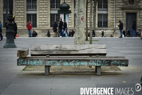 Manifestation contre la réforme des retraites du 4 janvier 2020, à Paris. National strike of 4 janvier 2020 in Paris.