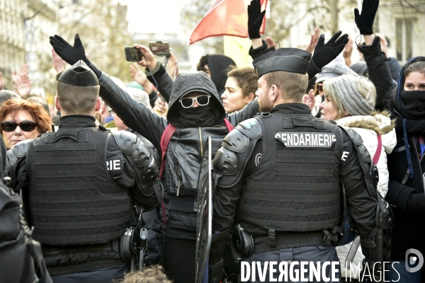 Manifestation contre la réforme des retraites du 4 janvier 2020, à Paris. National strike of 4 janvier 2020 in Paris.