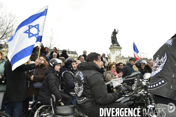 Rassemblement pour réclamer   justice pour Sarah Halimi  , à Paris. Rally to demand  justice for Sarah Halimi 