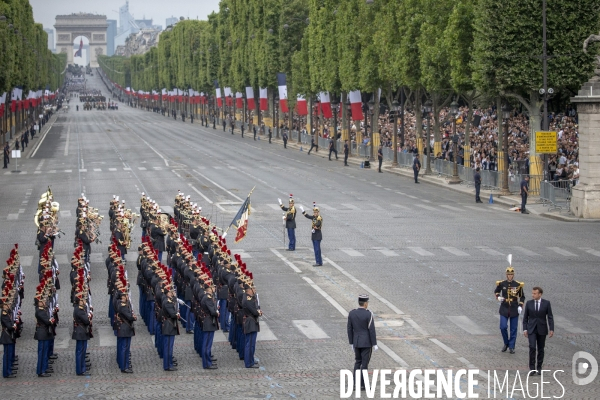 14 juillet 2019 : cérémonie et défilé sur les Champs-Elysees