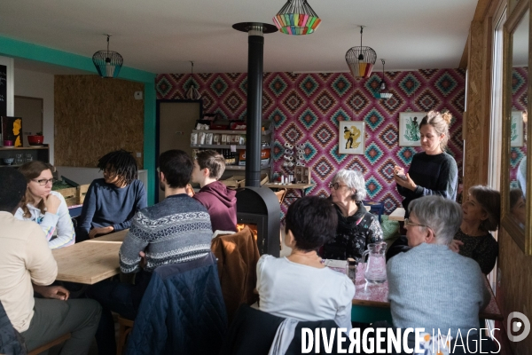 Une cantine dans la Pampa bretonne