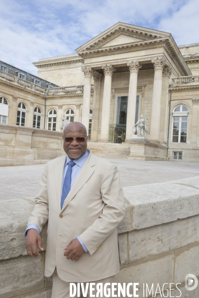 AFFOH ATCHA-DEDJI Ministre de l Enseignement Togolais